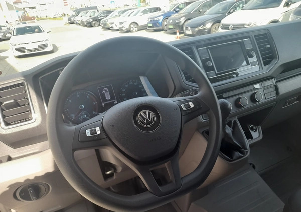 Volkswagen Crafter cena 223245 przebieg: 10, rok produkcji 2024 z Halinów małe 106